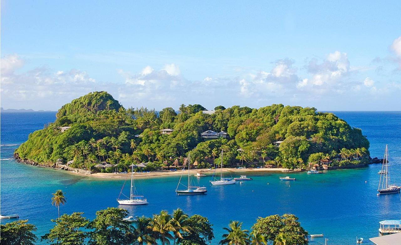 Young Island Resort Calliaqua Bagian luar foto